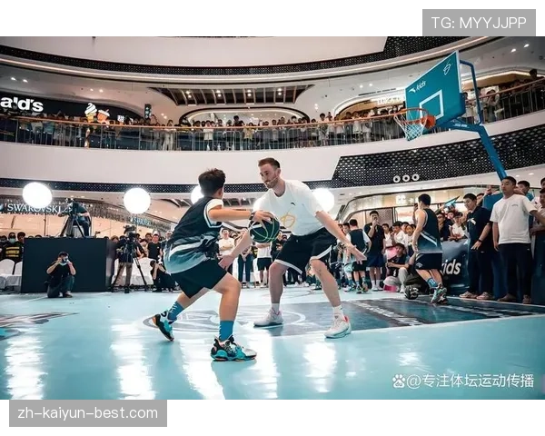 篮球比赛中的开球规则:如何正确发起进攻回合? 篮球比赛中的开球规则:如何正确发起进攻回合?